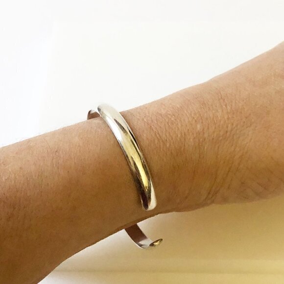 Navajo Herbert Harvey HH Signed Sterling Silver .925 High Polish Cuff Bracelet - Picture 4 of 7